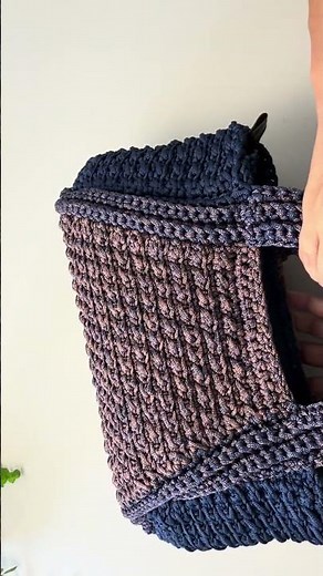 Bolsa grande e estilosa em crochê / Bolsa Paloma #bolsasdecroche #bolsadecrochepassoapasso