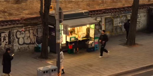 The Empty Notes on Instagram: "i don't know what's wrong anymore, one minute im happy then next minute im zoning out thinking about things"