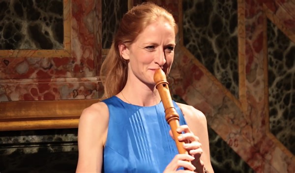 A. 维瓦尔第 - c 小调木笛(竖笛)协奏曲 (RV441)、Bolette Roed 和 Arte dei Suonatori