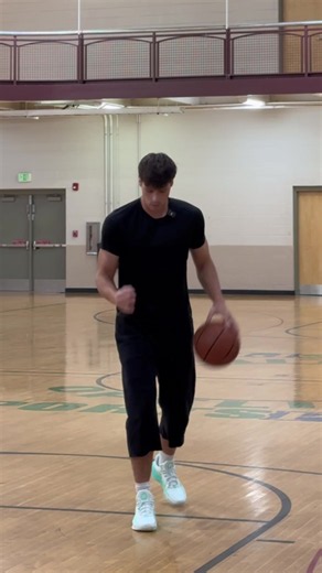 Spin Move Basketball: 3 Ways to Master the Move