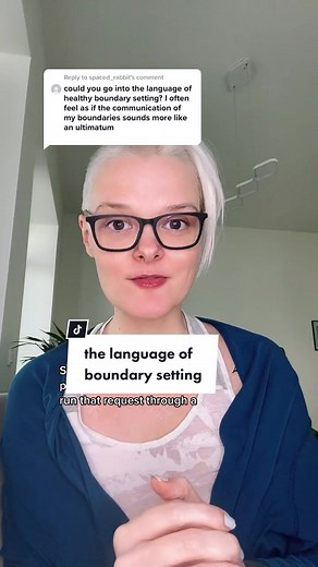 Setting Boundaries in Polyamorous Relationships: A Guide to Vulnerability