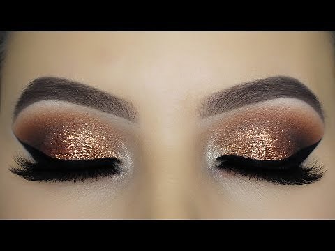 Classic Golden Glitter Eye Makeup Tutorial!