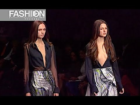 ROBERTA DI CAMERINO Spring 2007 Milan - Fashion Channel