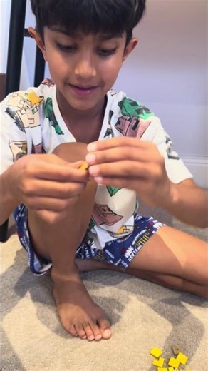 #lego #minecraft Mini-golden pickaxe