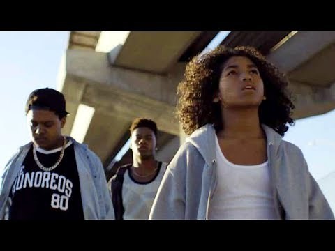 ギャング、麻薬、銃、そして仲間とスニーカー／映画『キックス』予告編