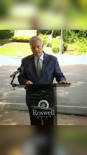 📢 Major Public Safety Win in Roswell Roswell Police, working with U.S. Customs & Border Protection and Homeland Security Investigations, seized $750K in meth and cocaine, made two arrests, and shut down a suspected drug lab in a Roswell apartment. Mayor Kurt Wilson: “Roswell will remain one of the safest and most secure cities in America — because that’s what our residents deserve, and that’s what we’ll continue to deliver.” ✅ Dangerous drugs off our streets ✅ Criminals put on notice ✅ Families