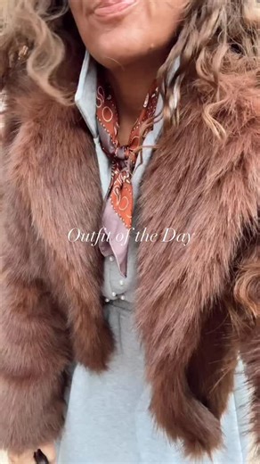 Monday fit 🫶🏻 | savvyskirtgirl