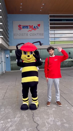 The Food and Toy Drive is on! ✨ In collaboration with Knights Table, we’re collecting donations to support local families this holiday season: 🥫 Non-perishable foods 🪀 New unwrapped toys 💳 Gift cards Drop-off locations include: City Hall, Brampton library branches, Brampton Arts Organization (BAO) and #BramptonRecreation centres. Small gifts make a big impact. Together, let’s spread joy and generosity in #Brampton! Learn more 🔗: https://www.brampton.ca/EN/residents/Recreation/Pages/Food-Toy-