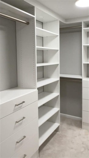 Minimal Closet | Up Closets of Nova