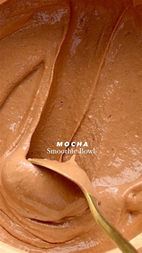 Mocha Smoothie Bowl 🍫🥣 If ice cream for breakfast sounds like a treat then you are going to LOVE this! With a hit of coffee containing added collagen this mocha smoothie bowl is a breakfast dream! Its incredibly creamy rich and chocolatey all at once 😍 GF | DF | RSF What you need: 2 frozen bananas 1 cup pineapple 1/2 avocoado 1 tbsp almond butter 2 tbsp chocolate protein 2 heaped tbsp cacao powder 1 sachet @beforeyouspeakcoffee Collagen Mocha Coffee 1/4 cup coconut or non dairy milk Strawberr