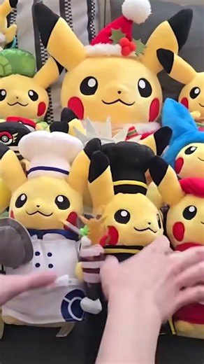 Jaiden Animations: I went to the Pokemon Cafe #shorts