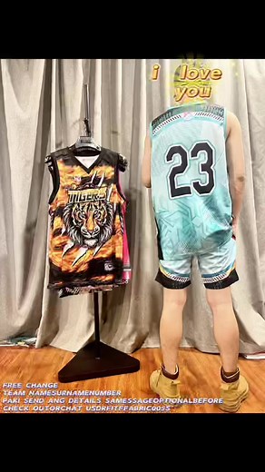 Sports jetsey free customization to change name and number and remaks