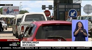 2.7K views · 55 reactions | Phallo ya sephethephethe e eketsehile haholo mebileng e meholo ya naha e lebang Gauteng nakong ena eo batho ba kgutlang matsatsing a phomolo ya Keresemese. Sephethephethe se lebelletswe ho eketseha le ho feta mmileng wa N1 o tswang Polokwane le Bloemfontein, le wa N4 o tswang Rustenburg le Emalahleni, wa N3 o tswang Durban ekasita le wa N12 Potchefstroom.#sabcnews #sabcditaba #N3 #N12 | SABC Ditaba | Facebook