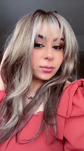 I love the results🤍 #hairtok #hairtransformation #adayinmylife #hairtoner #hairtoturials #toner #@Wella Professionals #hair #haircareroutine #haircolourtransformation #transformationchallenge #blondehairstyles #blondehairdontcare #greyhair #athimehairdye #diyhair #diyhaircoloring #styles #mu #makeuptok