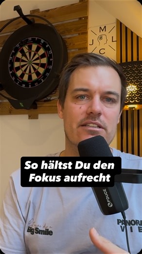 JOHANNES LIPSIUS I MENTALCOACH I HYPNOSECOACH on Instagram: "Auszug aus der aktuellen Folge MENTAL DARTS MASTER. „Du musst Leg für Leg denken…“ Ist das nur eine Floskel? Nein! Diesen und viele weitere Impulse aus der ersten Woche der PDC World Darts Championships in der aktuellen Folge #6 ! Überall wo es Podcasts gibt. Was bereitet Dir am Dartboard Probleme? ——- Postproduktion & Hosting 🎬🎙️: @kisstalk_media ——- #yourmindyourgame #darts #dartswm #dartpodcast #insights #mentaldartsmaster #mindse