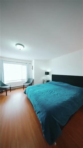 1130 Charminster Cres