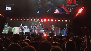 Foo Fighters rickrolled a festival by bringing out Rick Astley to perform 'Never Gonna Give You Up' in the style of Nirvana. | Beat Magazine