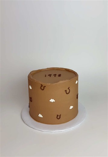 Bestie Birthday Cake Ideas: Cute Horse & Cloud Cake Tutorial