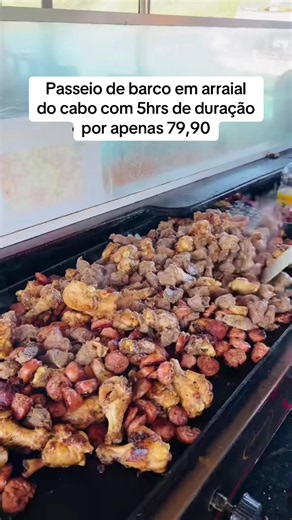 Passeio de barco em Arraial do Cabo 5 horas por R$79,90