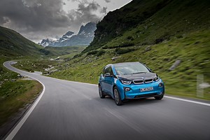 BMW i3 vs Renault ZOE vs Chevy Bolt