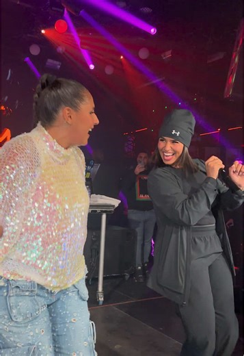 Imen Es Showcase à Nantes : Un Événement Inoubliable