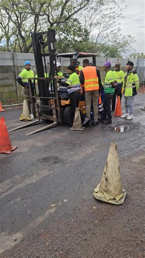 ForFORKLIFT TRAINING Center 0218395671 0780542048 #mjoperators #TRAINING #funshoot #capetownsouthafrica #everyoneシ゚viralシviralシfypシ゚viralシalシgood | M&J Operators Training Center