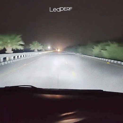 Transformez votre voiture grâce à nos ampoules LED. Installation facile et adaptée à tous les véhicules. 💡 | LedPerf.com