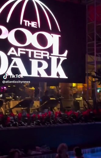 Discover Harrah's Pool at Atlantic City