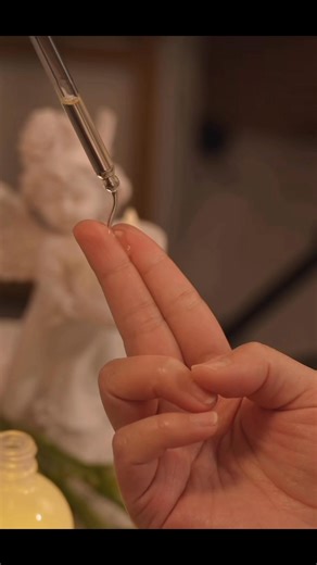 🌿 INTENSIVE FACIAL TREATMENT – RELAXATION & SKIN RECOVERY 🌿 • 💦Deep cleansing without irritation• 💦Relaxing massage of the shoulders, neck, face, and head• 💦Restoring the skin's protective barrier• 💦Rebalancing the skin's natural moisture and vitality Nana Beauty Facial Spa 🪴NaNa Microblading ACADEMY 🪻 ⚜️⚜️⚜️〰️〰️🫶〰️〰️⚜️⚜️💌𝙲𝙾𝙽𝚂𝚄𝙻𝚃𝙰𝚃𝙸𝙾𝙽 & 𝙱𝙾𝙾𝙺𝙸𝙽𝙶🏡 群馬県 𝟻 𝚖𝚒𝚗𝚞𝚝𝚎𝚜 𝚠𝚊𝚕𝚔 𝚏𝚛𝚘𝚖 𝚜𝚝𝚊𝚝𝚒𝚘𝚗---------------------------------- 💗ナナビューティーサロン#PMUJAPAN #PMU #オンブレ