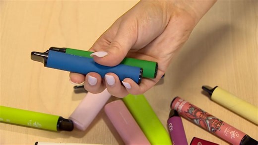 Vaping: Young people reveal fears about the habit