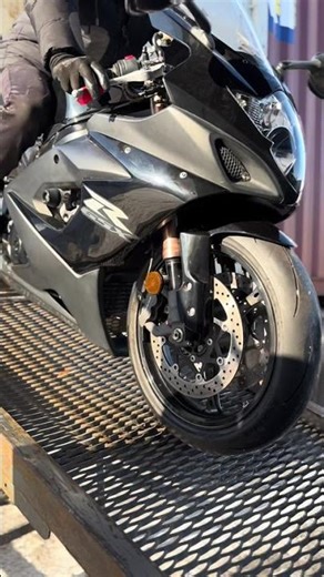 Suzuki GSX-R 1000 2005 10000km #moto #motorcycle #suzuki #gsxr #мото