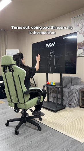 Exploring Gaming Room Essentials and Comfort