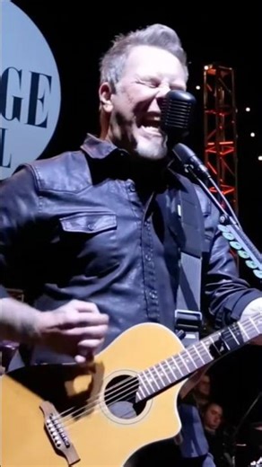 Bleeding me live at the 30th Annual Bridge School Benefit at Mountain View, CA on October 23, 2016