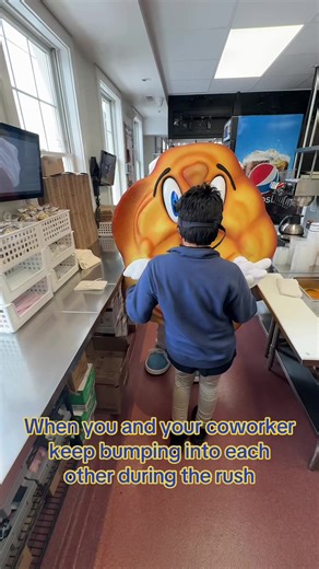 Enjoying Iggy's Clam Chowder and Bachata Vibes