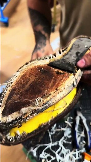 What’s Really Inside a Goodyear Welted Shoe | Carmina Shoemaker