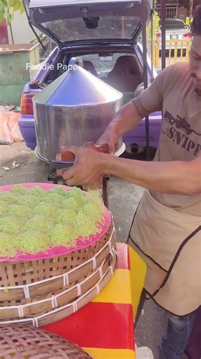 Putu Mayam Pandan Flavour Yum Yum