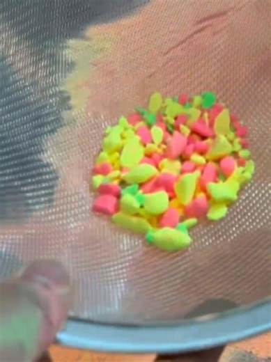 pebbles crush asmr #relaxing #asmrtiktoks #asmrsounds #ASMR #asmr