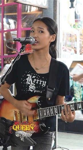 #Queenonstreet #QueenOnStreet #busking | Queen On Street