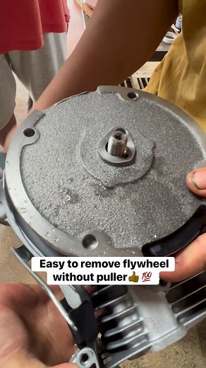 How to remove flywheel without puller?🤷‍♂️ #fbreelsfypシ゚viralfbreelsfypシ゚viral #fbviralpost2025シ #highlightseveryone #fbreelsvideo #trendingreelsvideo #everyonefollowers #reel #trend #tricks #racing #fblifestyle #highlights | Bjune Works
