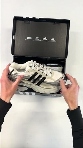 Unboxing the adidas Jellyfish 🪼😮‍💨 #sneakers #adidas #pharellwilliams