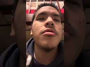 Using an iPhone 3GS with voiceover in 2023