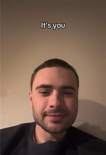 I see you, don’t try to hide. Scrolling and scrolling and Scrolling. After a “good” scroll try to save time to do what really matters: Spend time with people you love or work the project you dreamt of or just read a good book. Life is meant to be lived. Tschüüüss #funny #random #impression #viralvideos #enjoylife