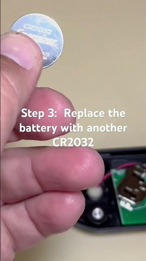 How to change the battery on a Mopeka Propane Sensor! #diy #batterychange #Mopeka