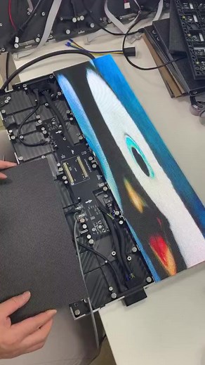 led screen installation #ledscreen #ledsign #ledwall #ledbillboard #resolution #rgb #ledsign #craft #led #ledmodule #lighting #lcd #lcdtv #ledpanel #ledsign #ledbillboard #tv #screen #display #panel #ledpanel #videowall #panel #display #diy #HD #dooh #leddisplay #dooh #media #bear #event | Apollomi LED Screen Display Factory