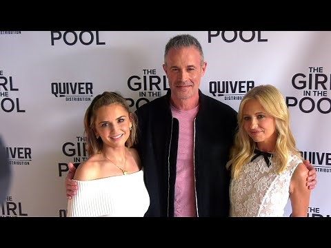 Rachael Leigh Cook, Freddie Prinze Jr., and Sarah Michelle Gellar "The Girl in the Pool" Premiere