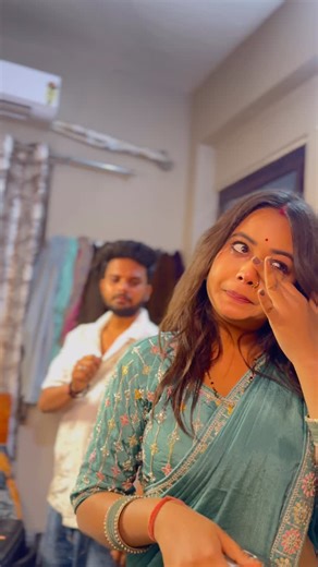 Bhojpuri queen palak on Instagram: "और थैंक यू हमार ख्याल रखे खातिर🥹 #husbandlove #familylove❤️ #taglove @actres_palak_queen"