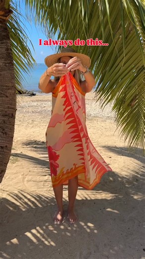 Would you rock this look? This is one of my favorite dress styles you can create from a sarong. And super easy- Just cross the ends in front, take one over your shoulder and the other under your chest, then tie them together at the back. What do you think? Let me know if you need outfit details and I will send them immediately to your inbox 📥🔗 #pareo #diydress #vacationoutfits | Blonde Beach Vibes