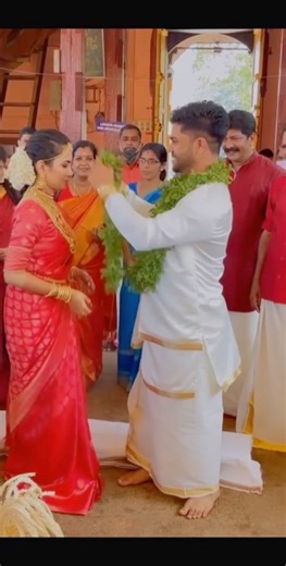 Beautiful South Indian Bride Entry | Wedding Day Highlights #shorts