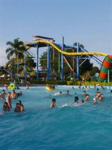 ACUAPARQUE DE LA CAÑA