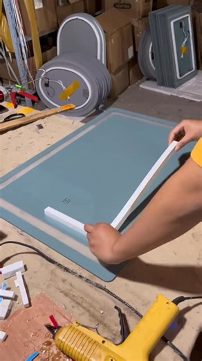 🌟 Multifunctional bathroom mirror LED, resistant to fading and scratches. Installing? Super easy! 🛠️ A few steps for an instant home transformation. Let your walls tell your story with these stunning paintings. It's time to turn your space into an art-inspired haven. 🥝whasap 8613696962607🥑 #CrystalPorcelainArt #WallDecor #HomeAmbiance #ModernElegance #BedroomRetreat #HallwayImpact #DecorStyles #DurableArt #EasyInstallation #VibrantColors #ArtisticFlair #mirror #MinimalistDeco #ClassicBeauty 